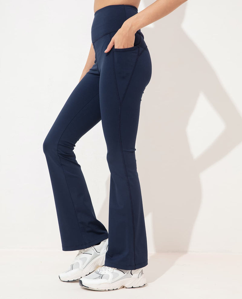 Women Stretchable Flared Pants