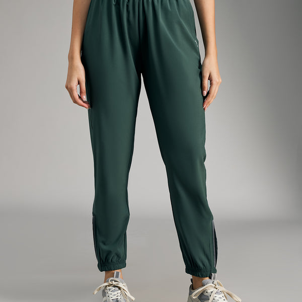 Women Max Dry Comfortable Joggers Olive