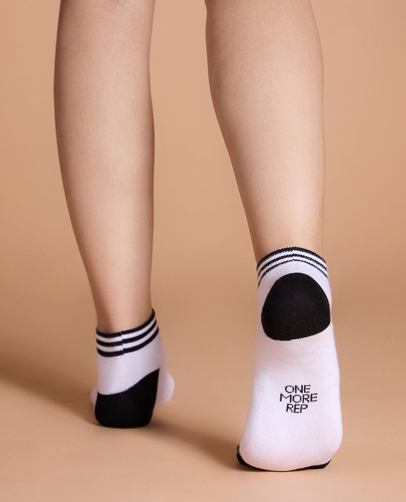 Soft Cotton One More Rep Crew Socks White