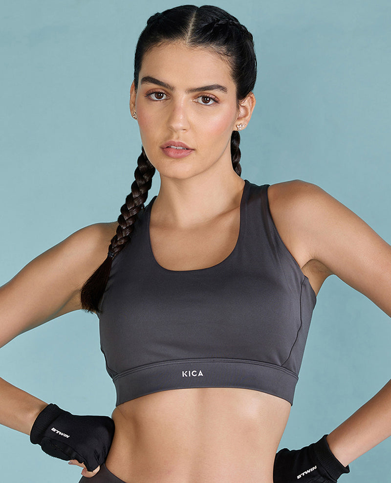 Women Fashionable Strappy Sports Bra with Removable Pads
