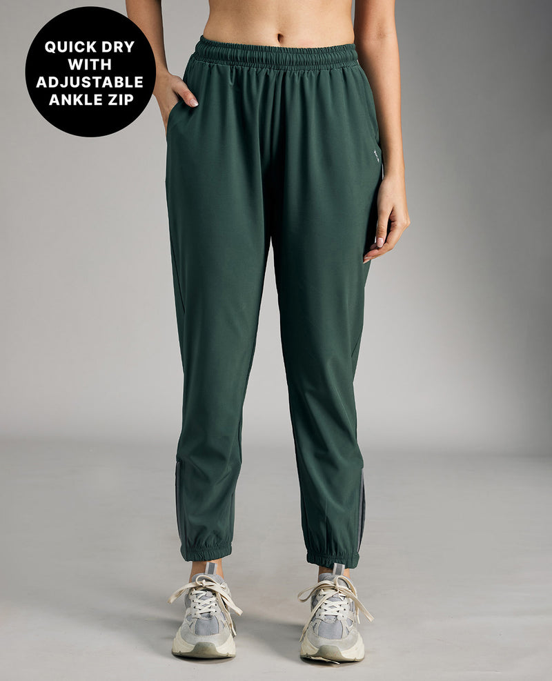 Regular Fit Basic Half Sleeves Top