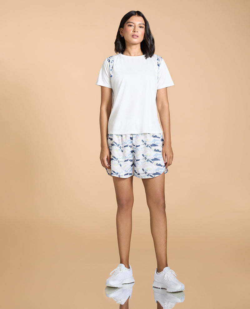 Stride Running Top and Shorts White