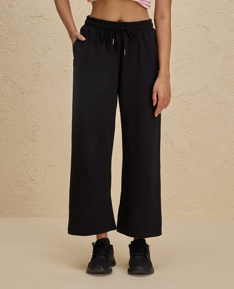 Nykd By Nykaa Summer Essential Comfort Cotton Terry Lounge Pants -NYLE606-Jet Black