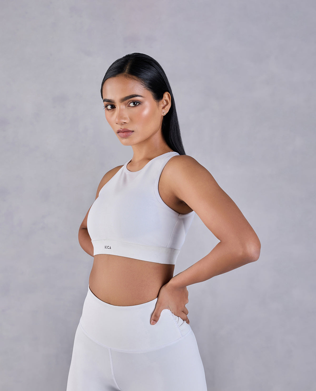 Buy LooksOMG's Cotton Lycra Sports bra in White Pack of 6. Online